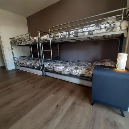 Modern In Near Area Будинок відпочинку